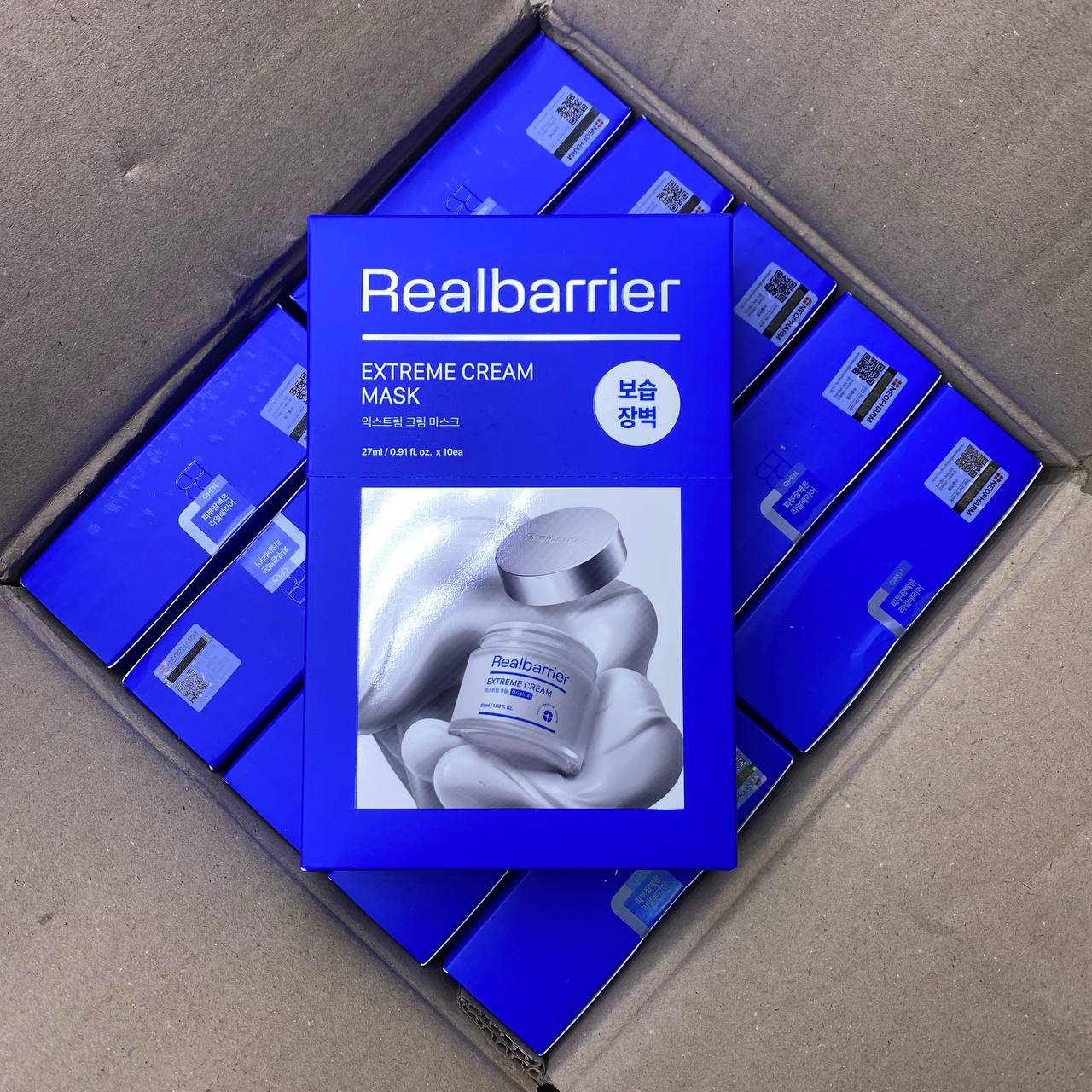 Восстанавливающая тканевая маска с церамидами Real Barrier Extreme Cream Mask