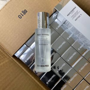 Антивозрастной тонер-эссенция Medi-Peel Peptide 9 Aqua Essence Toner