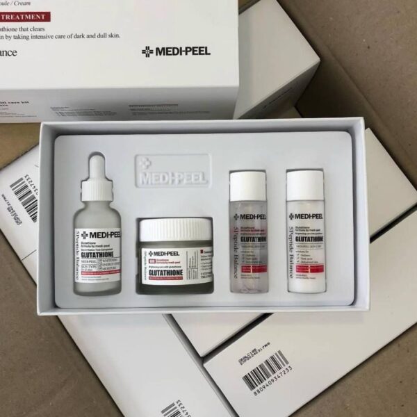 Набор против пигментации Medi-Peel Glutathione Multi Care Kit