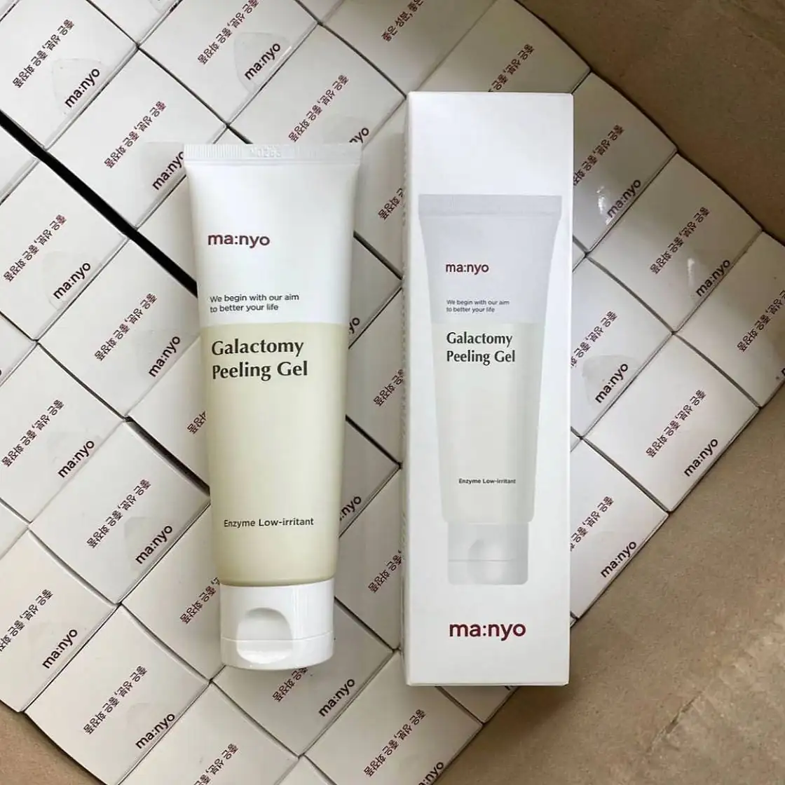 Энзимный пилинг-скатка Manyo Galactomy Enzyme Peeling Gel