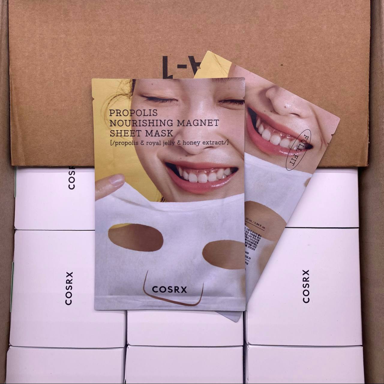 Тканевая маска с прополисом Cosrx Full Fit Propolis Nourishing Magnet Sheet Mask