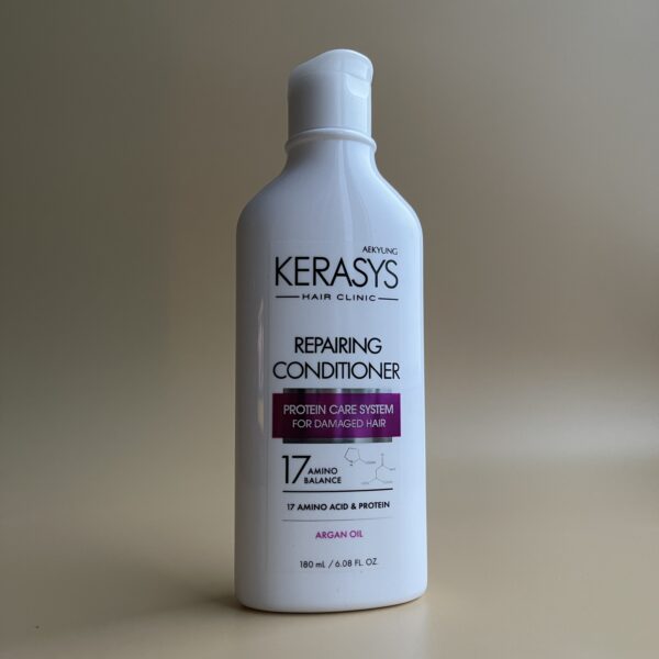 Восстанавливающий кондиционер для волос Kerasys Hair Clinic Repairing Conditioner