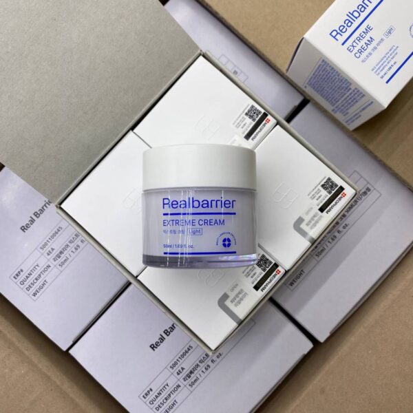 Ламеллярный легкий увлажняющий защитный крем Real Barrier Extreme Cream Light