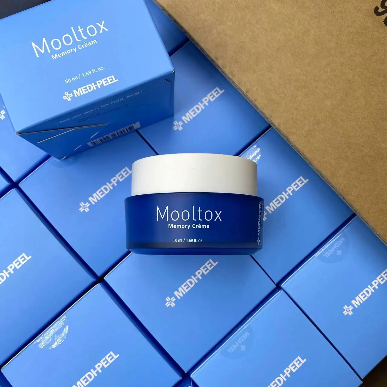 Ультраувлажняющий крем-филлер для упругости кожи Medi-Peel Aqua Mooltox Memory Cream