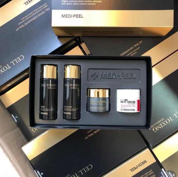 Антивозрастной набор миниатюр Medi-Peel Cell Toxing Dermajours Trial Kit