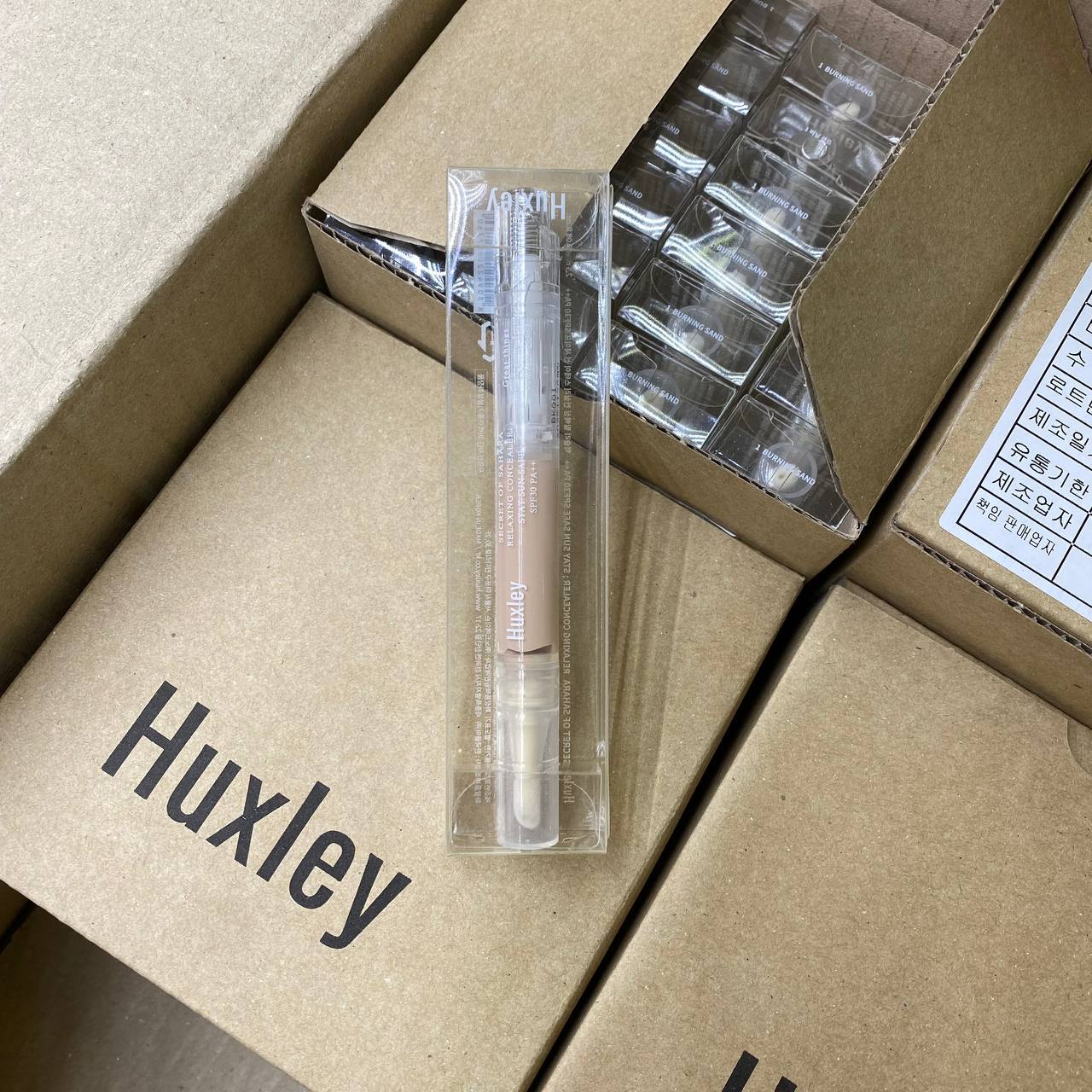 Увлажняющий консилер Huxley Relaxing Concealer: Stay Sun Safe SPF30 PA++