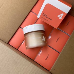 Мягкие пилинг-пэды для выравнивания рельефа numbuzin No.4 Pore Zero Peeled Egg Toner Pad